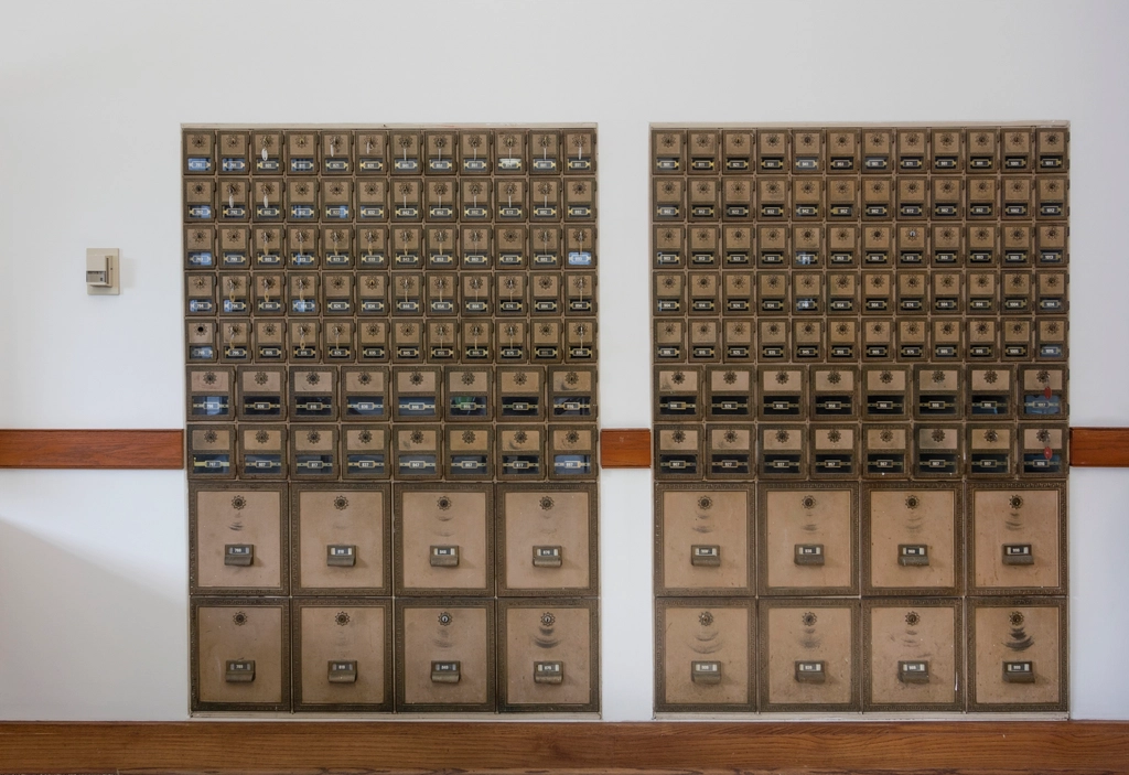 Wall of numbered brass post office boxes, a metaphor for DNS addresses